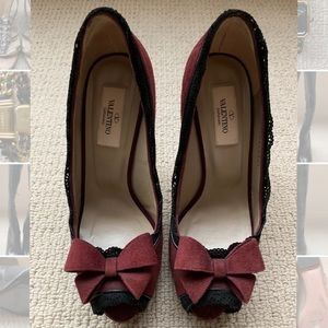 Excellent condition Valentino heels